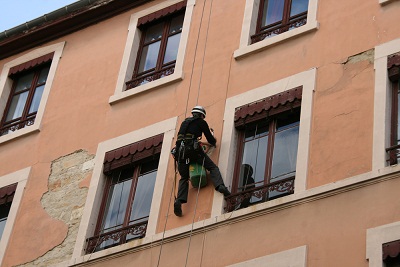 شرکت هفت یاقوت